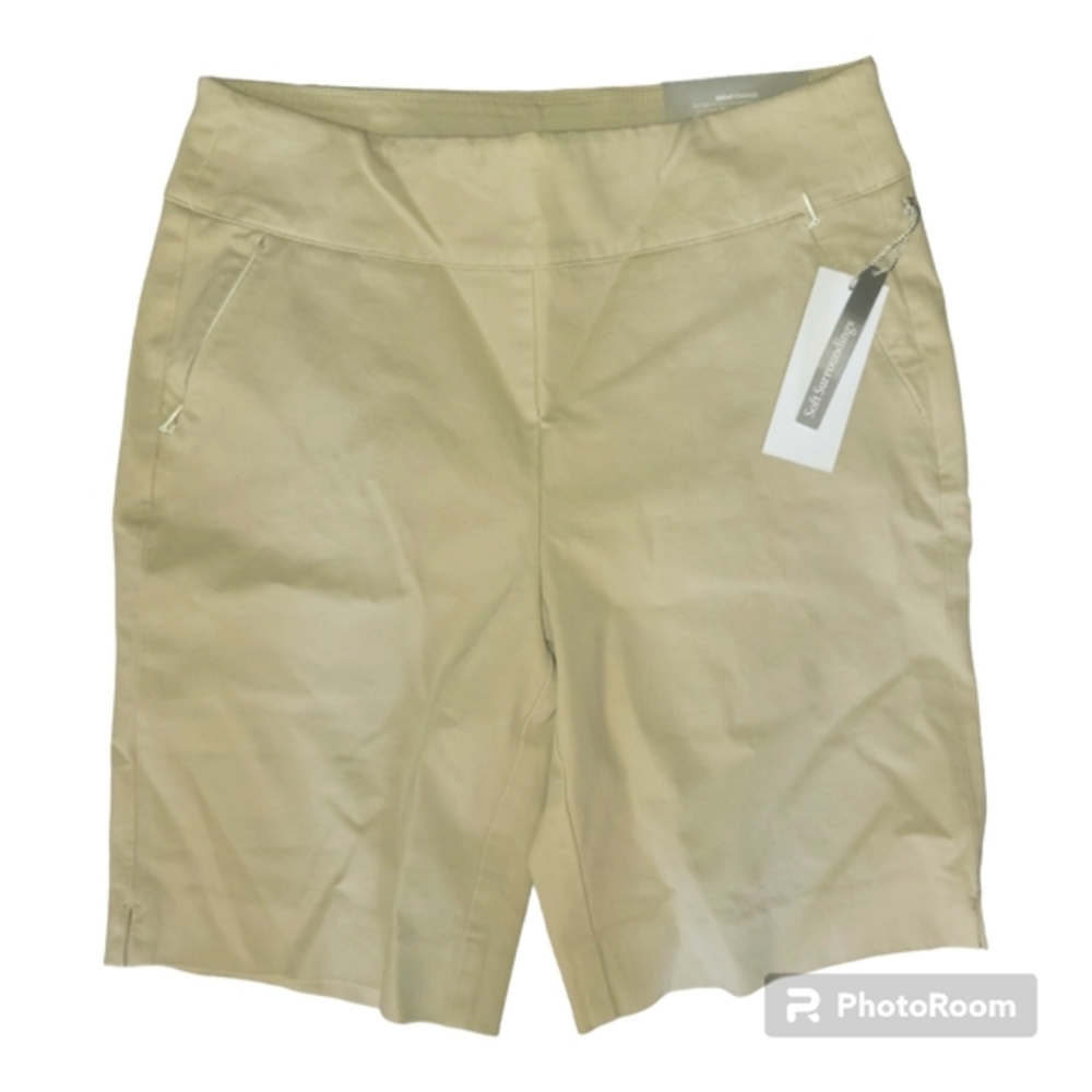NWT Soft Surroundings women's stretch pull-on beige 9in shorts SizeSm Zip pocket